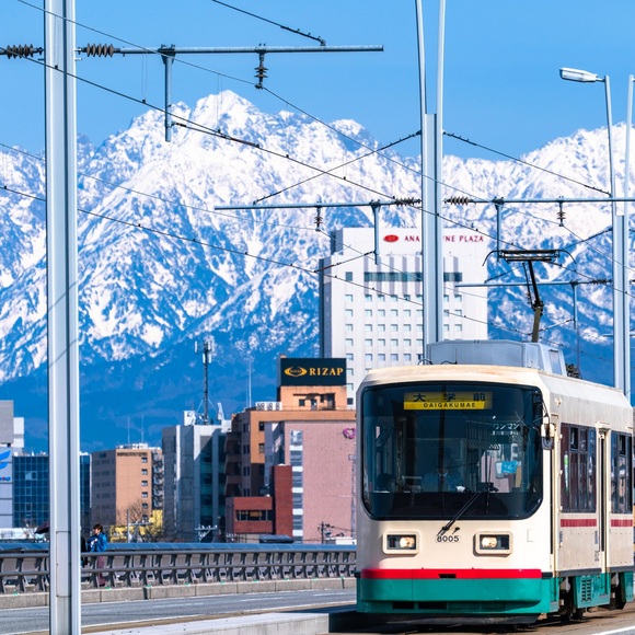 富山市