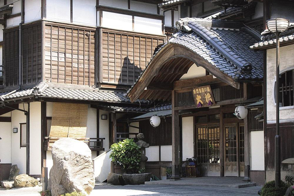 本館